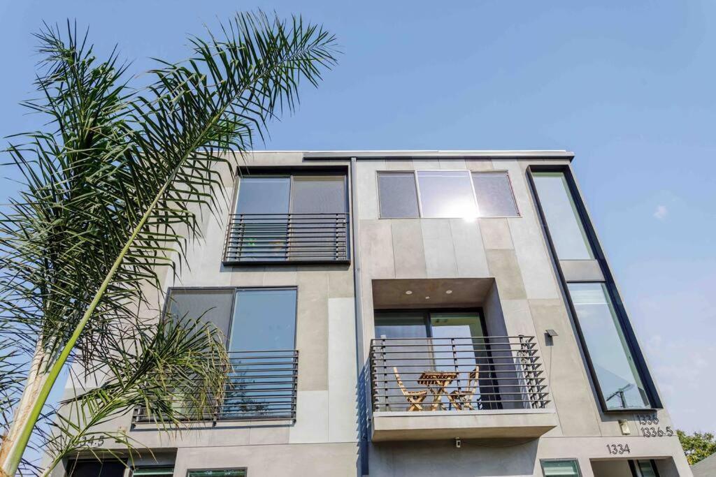 Stunning Hollywood Townhouse With Sunny Views Villa Los Angeles Exterior foto